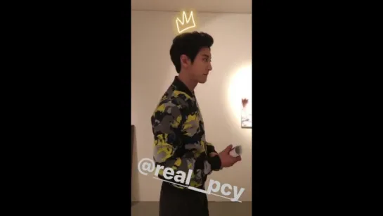 170519 Instagram Story  wkorea Hermes Opening Party