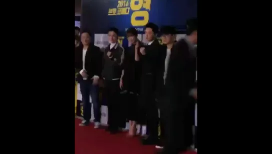 161123 Suho на VIP première ‘Hyung’