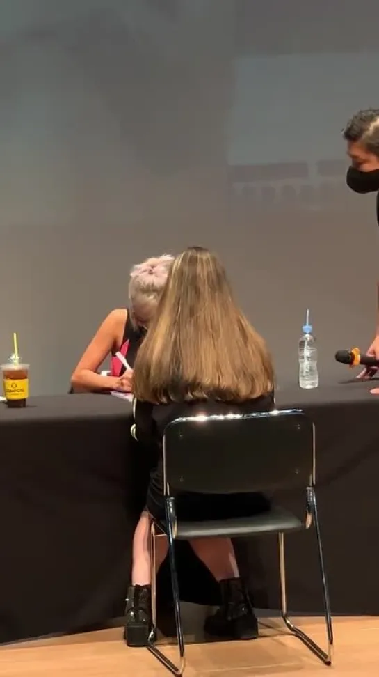 [EVENT] 220724 HYOLYN @ Fan sign JJ Muse <iCE>