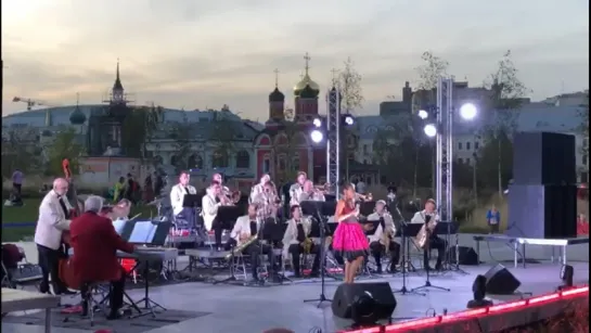 🎷 Оркестр Олега Лундстрема с программой «Кино и джаз»