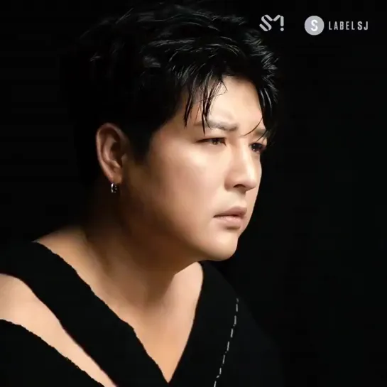 SUPERJUNIOR [TIMELESS] JACKET FILM Shadow ver. SHINDONG