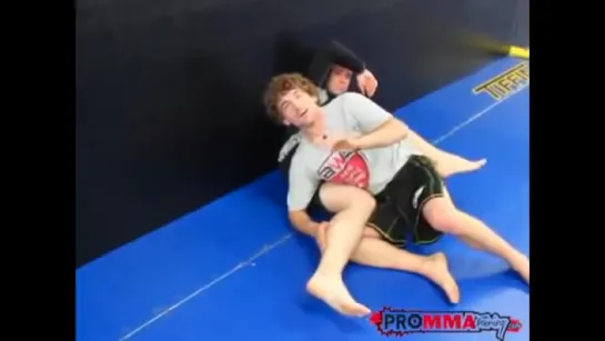 Ben Askren shows the GSP knee pick