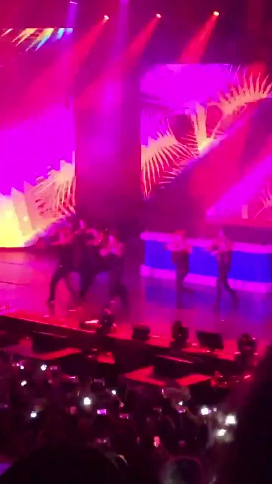 [VK][190605] MONSTA X fancam - Play It Cool @ The 3rd World Tour: We Are Here in Sydney