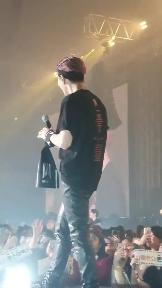 [VK][190413] MONSTA X fancam - By My Side (Kihyun focus) @ The 3rd World Tour: We Are Here in Seoul D-1