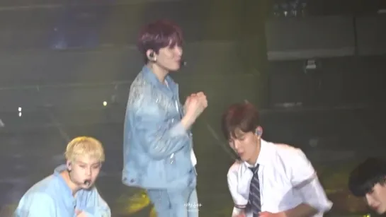 [VK][180527] MONSTA X fancam - Because of U (Kihyun focus) @ The 2nd World Tour: The Connect in Seoul D-2