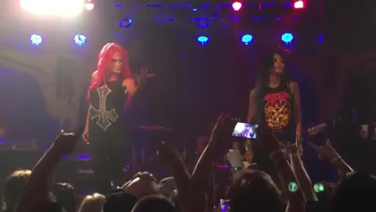 Butcher Babies - theyre coming to take me away