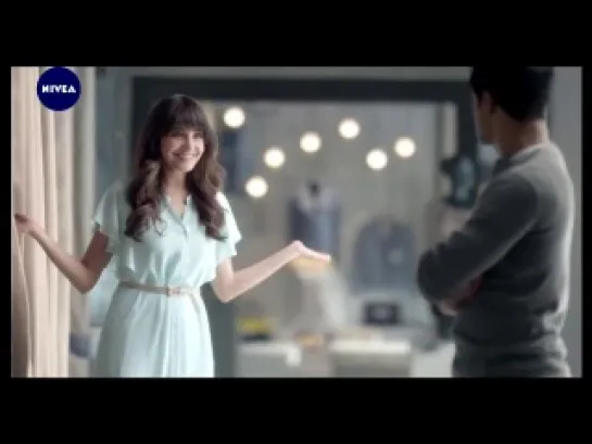 NIVEA India -- Anushka Sharma Ad for Whitening Cell Repair Body Lotion