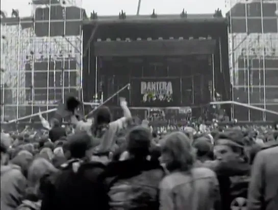 Pantera 3 Vulgar Videos From Hell. Monsters Of Rock In Moscow, 29.09.1991