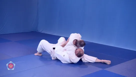 makura-kesa-gatame