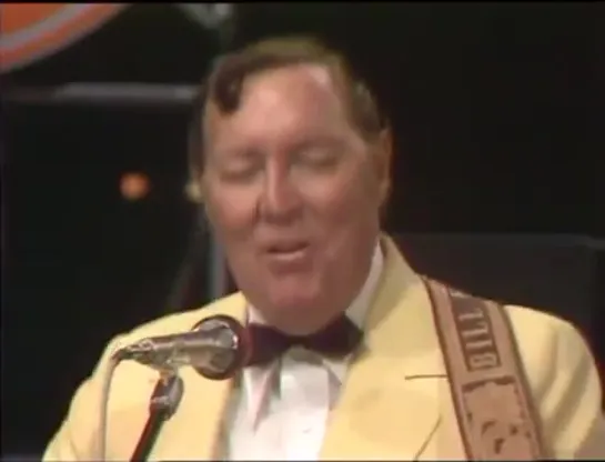 Bill Haley  his Comets - Shake, Rattle and Roll (Live on Austrian TV, 1976)