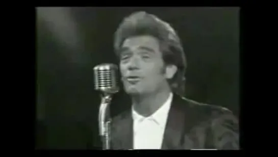 Huey Lewis and The News - LITTLE BITTY PRETTY ONE (live)