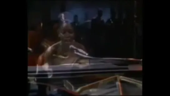 NINA SIMONE - Live HOUSE OF THE RISING SUN