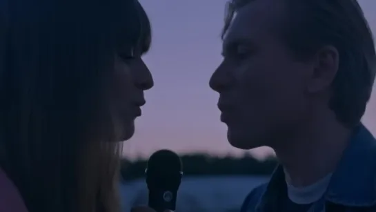 Alex Kapranos  Clara Luciani - Summer Wine