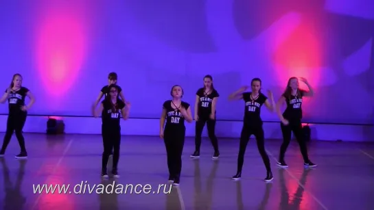 Street Dance       хип-хоп, джаз фанк - старшая группа, танцевальная студия Divadance