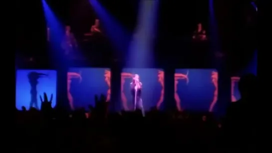 Depeche Mode - Walking In My Shoes Live Devotional 1993