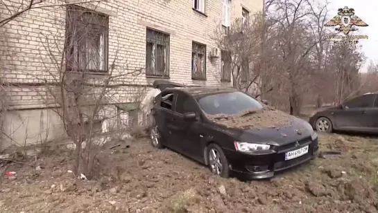 В МАРИУПОЛЕ УКРАИНСКИЕ ВОЕННЫЕ ПРОДОЛЖАЮТ ОБСТРЕЛИВАТЬ РОДДОМ, ГДЕ ПРЯЧУТСЯ РОЖЕНИЦЫ.