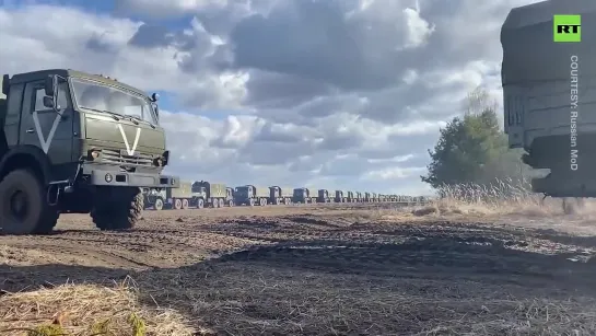 COLUMN MOVEMENT OF RUSSIAN ARMED FORCES.