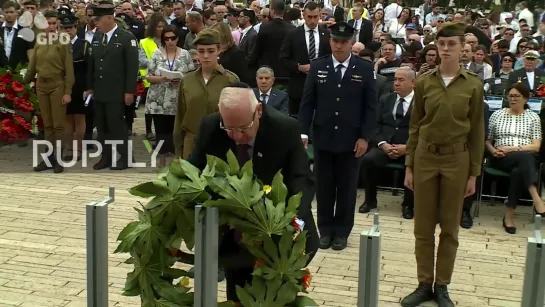 ISRAEL: HOLOCAUST REMEMBRANCE DAY MARKED WITH TWO-MINUTE SILENCE IN JERUSALEM.