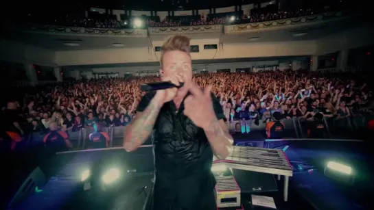 Papa Roach - Born For Greatness (Official Live Video)