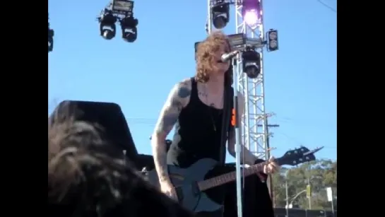 Against Me! - Transgender Dysphoria Blues [ live FYF Fest, September 2, 2012]