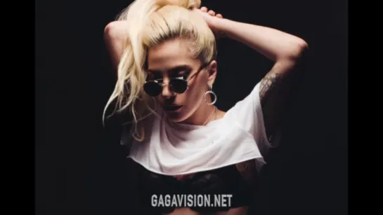 2016// Lady Gaga > iHeartRadio Countdown with Romeo (Gagavision.net)