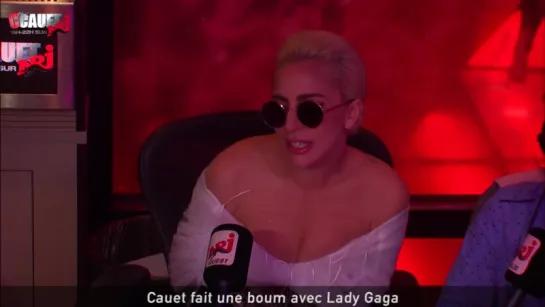 2016 // Lady Gaga > La vie en rose - NRJ (Gagavision.net)