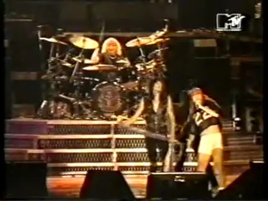 guns n roses with aerosmith-mama kin