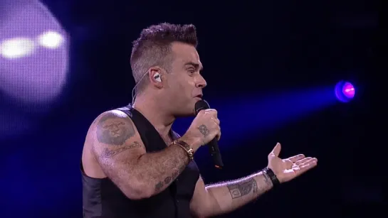 Robbie Williams - Supreme live in Brisbane