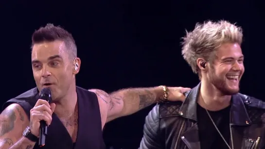 Robbie Williams - Back For Good live in Melbourne