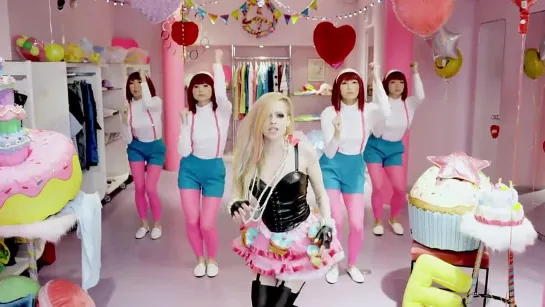 Avril Lavigne - Hello Kitty