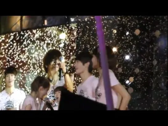 [Fancam] 100911 SNSD@ SM TOWN 2010 Shanghai [4-4]