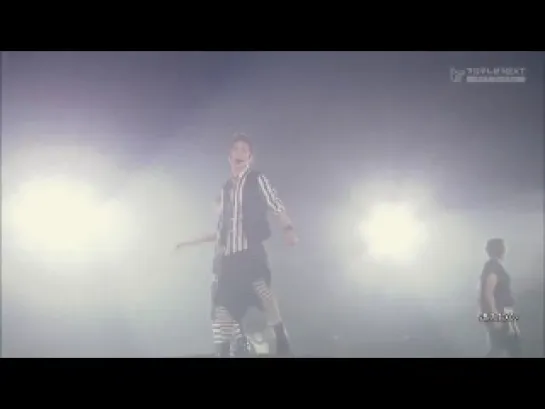 [VIDEO] 121026 EXO Cut @ SMTOWN in Tokyo