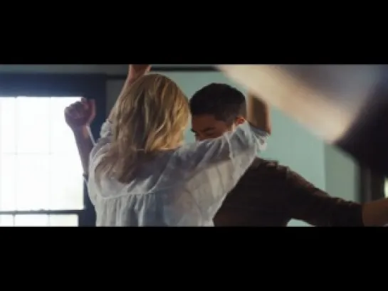 The Lucky One Movie Clip "Dancing Montage"