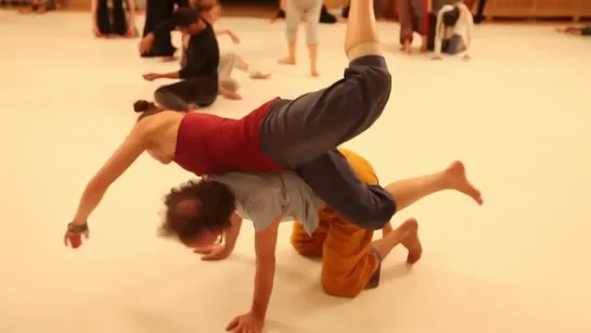 Poland Contact Improvisation Festival - Warsaw Flow 2012 - Jam