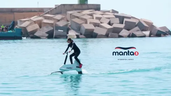 Deep Water Start (Submerged Launch)   Manta5 Hydrofoil Bikes