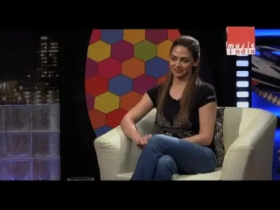 Esha Deol talks about acting with stalwarts like Dharmendra, Vinod Khanna & Rishi Kapoor