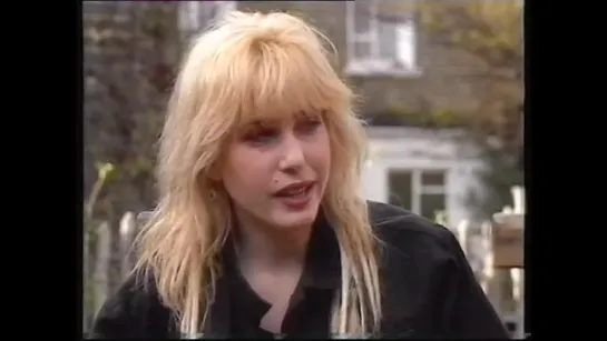 Brix Smith (The Adult Net / The Fall) Interview 1989 + Take Me [promo video]