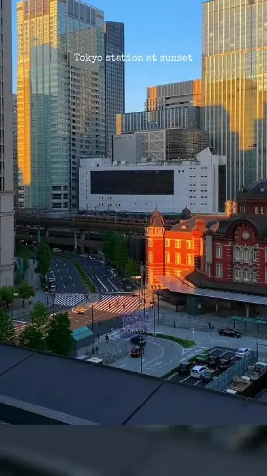 Tokyo train station at sunset #japan #日本 #tokyo #sunset