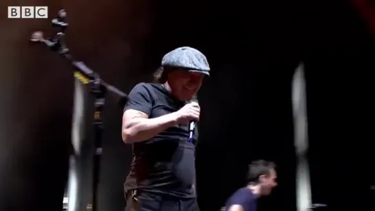 -  Brian Johnson of AC_DC - Back In Black