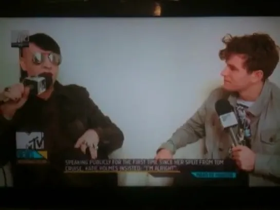 MTV News UK: Manson talks Avril collab [05.07.2012]