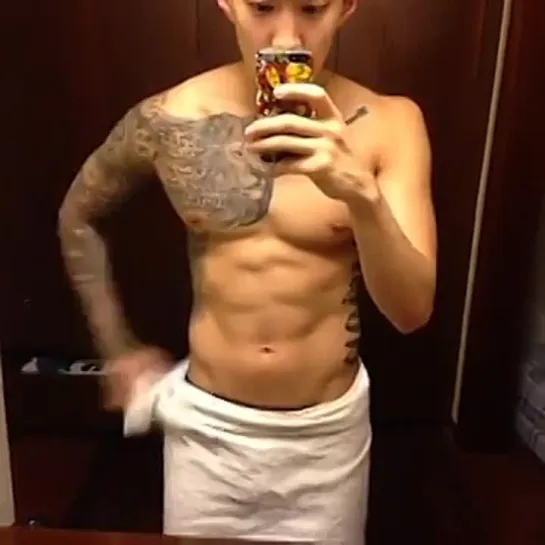 [vine] hahahahahahaha im on vine bitch #getnaked