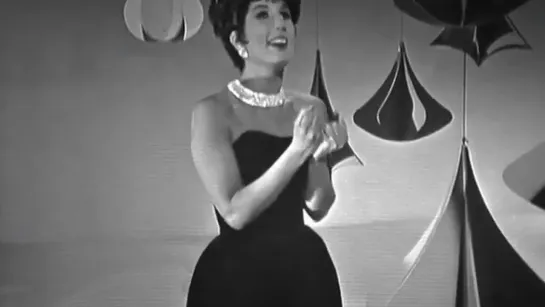 Alma Cogan Британская певица.