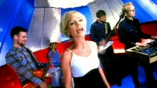 The Cardigans - Lovefool (Official Music Video)