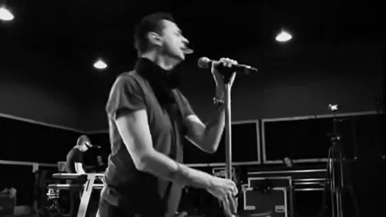 Depeche Mode. WRONG (live studio session). HD