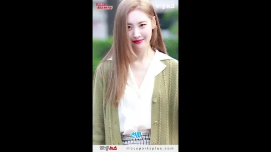 180907 Сонми по пути на Music Bank