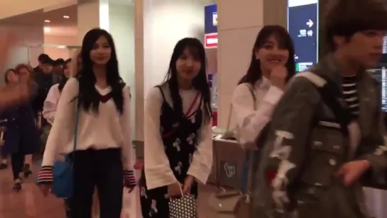 160409 TWICE has arrived in Japan