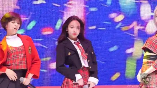 151227 TWICE - Do It Again (Nayeon focus) @ SAF(SBS Awards Festival)