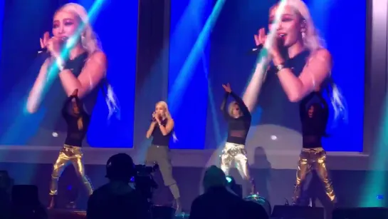 [FANCAM] 190628 HYOLYN - See Sea @ 2019 1st World Tour TRUE (Kuala Lumpur)