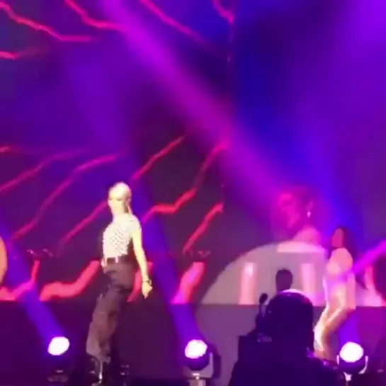 [FANCAM] 190628 HYOLYN - Touch My Body @ 2019 1st World Tour TRUE (Kuala Lumpur)