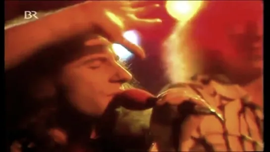 Scorpions - Is There Anyboby There ( 1979 )_720p